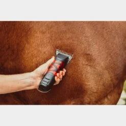 Harmony Plus Rechargeable Clipper With Fine Wide 2.4mm Blade -Horse Supply Store go 478869 d
