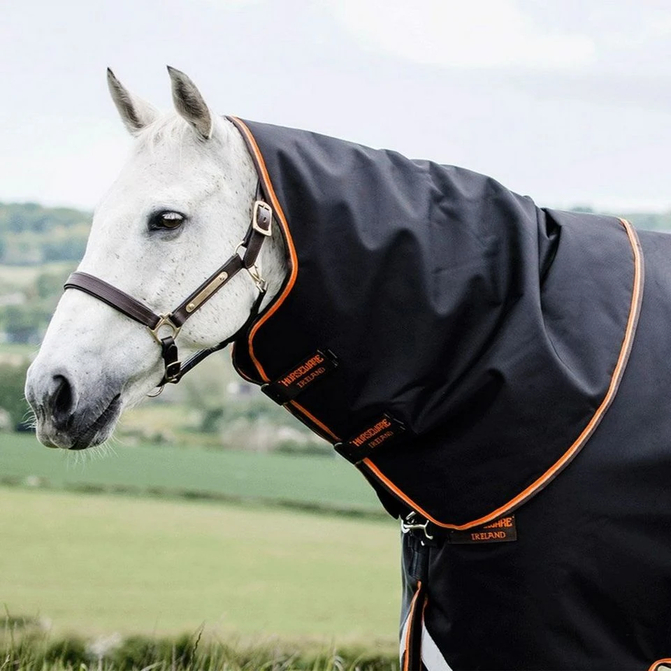 Supreme 1680D Detachable Neck Turnout Rug 4 Supreme 1680D Detachable Neck Turnout Rug - Image 2